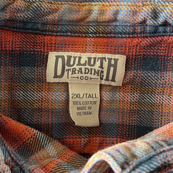 Duluth Trading Men's Burlyweight Flannel Shirt - Picture 3 of 5